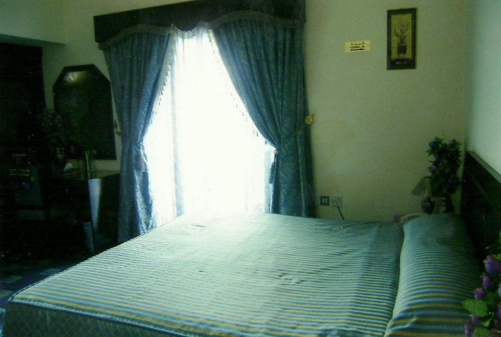 Marina Hotel Mutrah Bilik gambar
